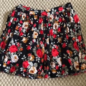 Short Floral Skirt